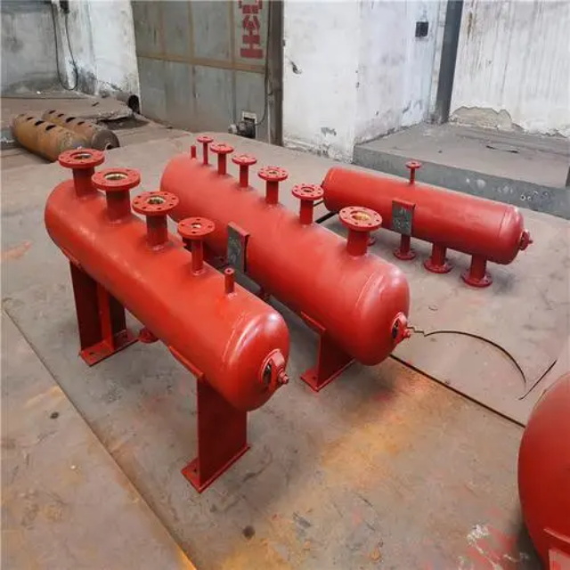 西岗分集水器安装高度